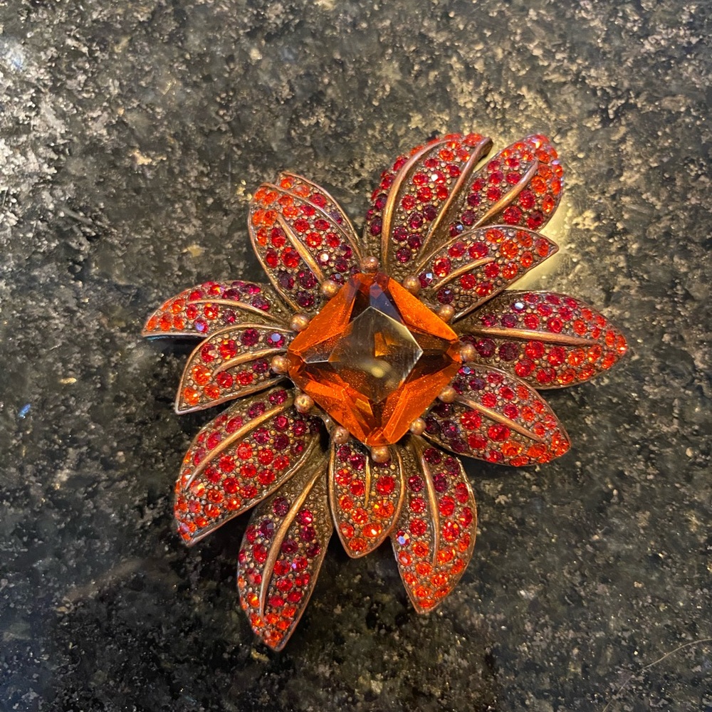 Joan Rivers Vintage Red Stones and Gold-tone Poinsettia Floral Brooch